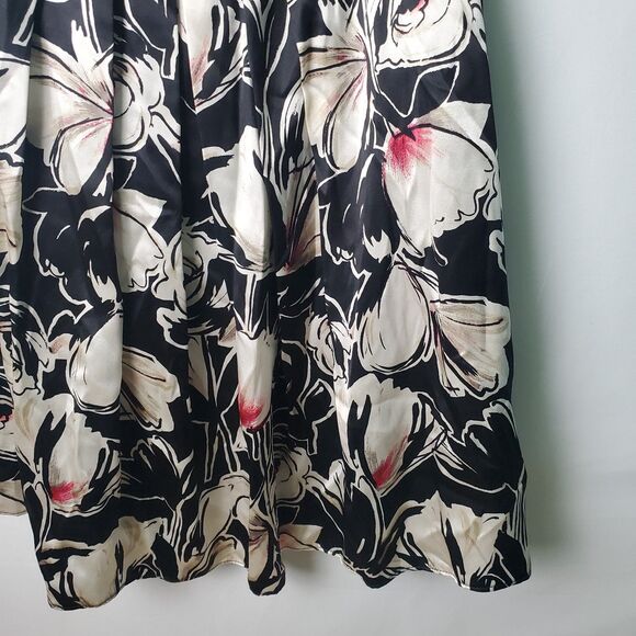 White House Black Market Silk Floral Halter Midi Dress Size 8 - Picture 5 of 8